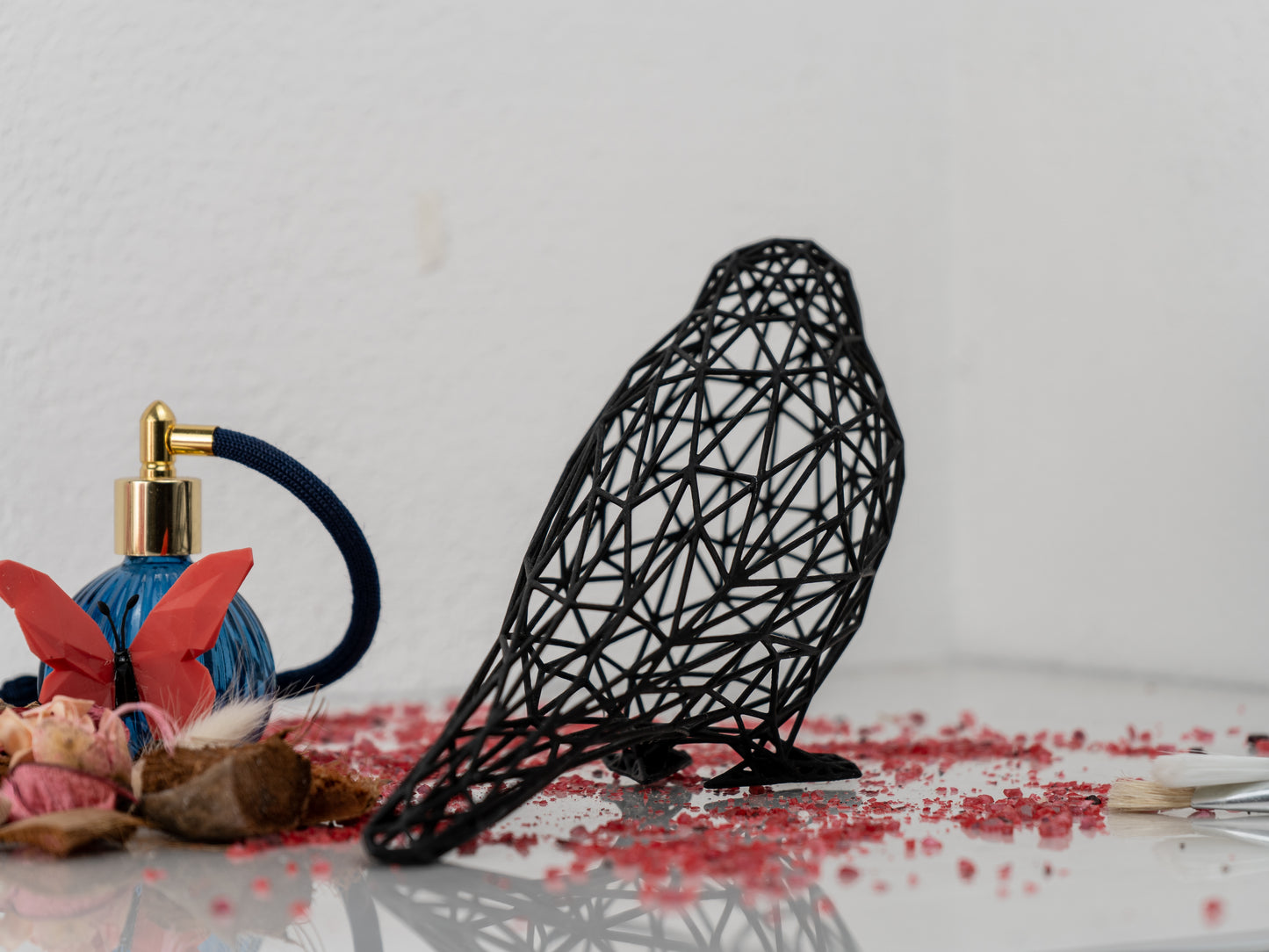 Kleine, bezaubernde Spatz-Skulptur
