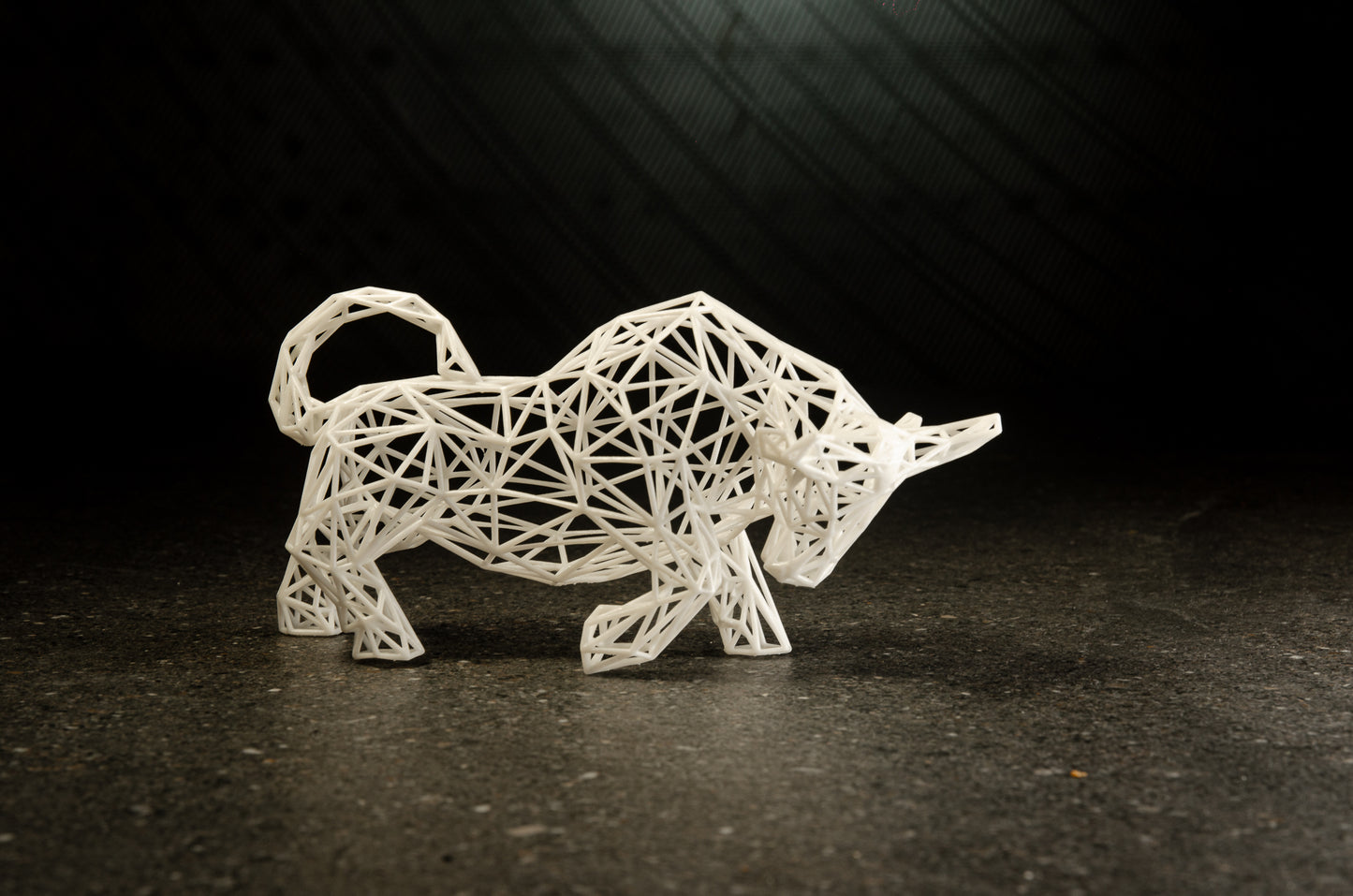 Stier-Dekor-Skulptur