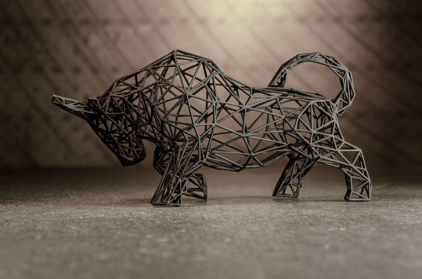 Stier-Dekor-Skulptur
