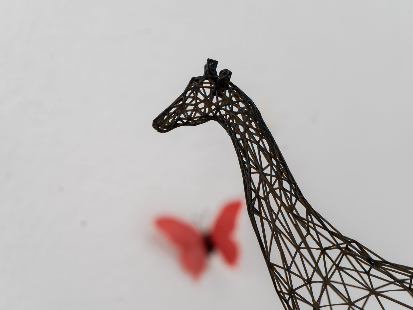Elegante Giraffen-Drahtgitter-Skulptur