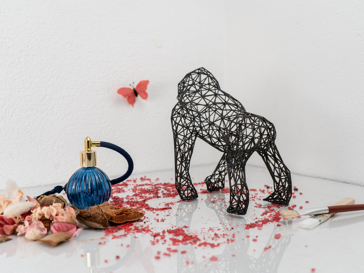 Gorilla-Skulptur – langlebiges Kunstwerk aus Kunstharz 