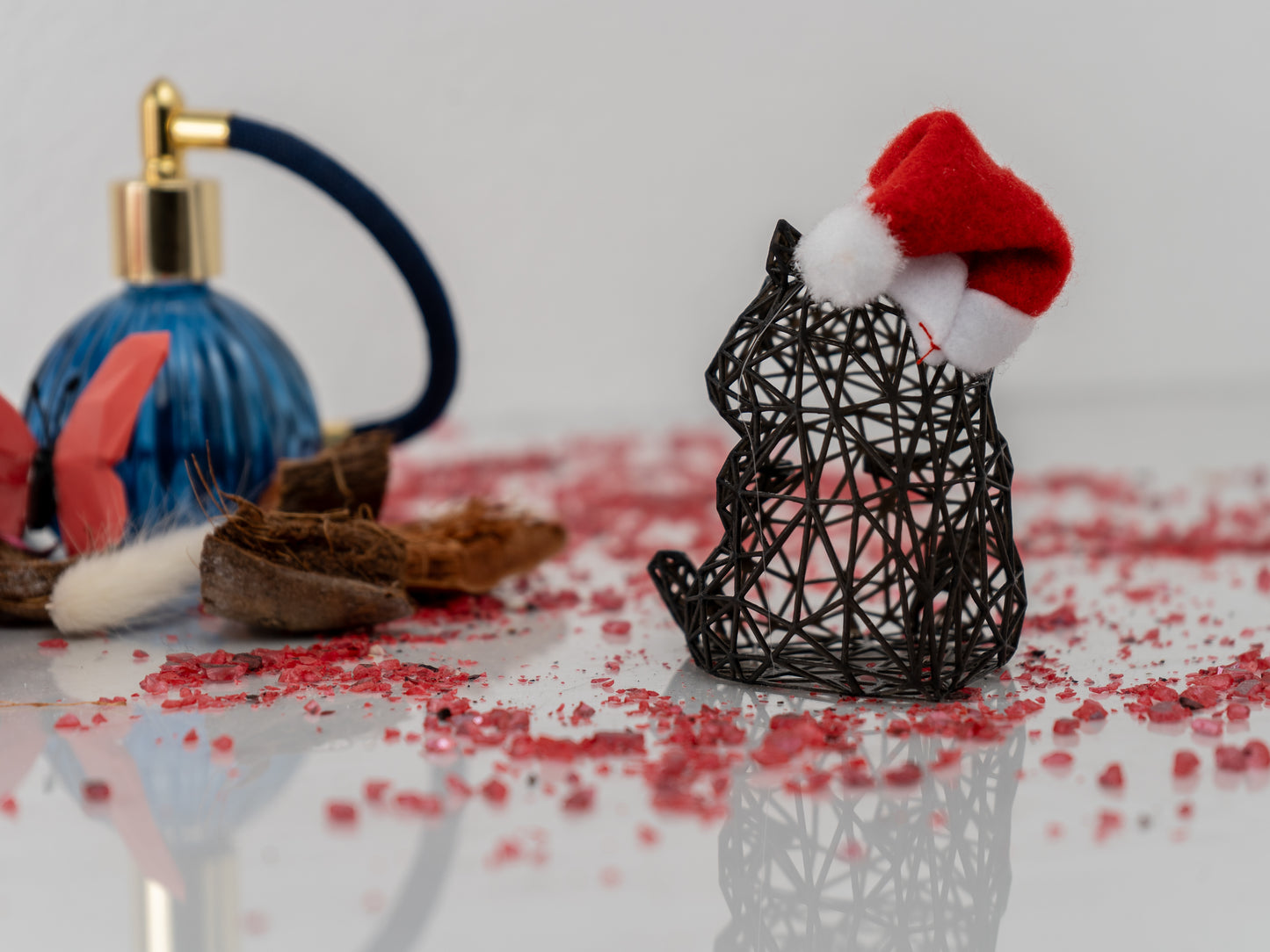 Süßer Weihnachtshamster mit Mütze