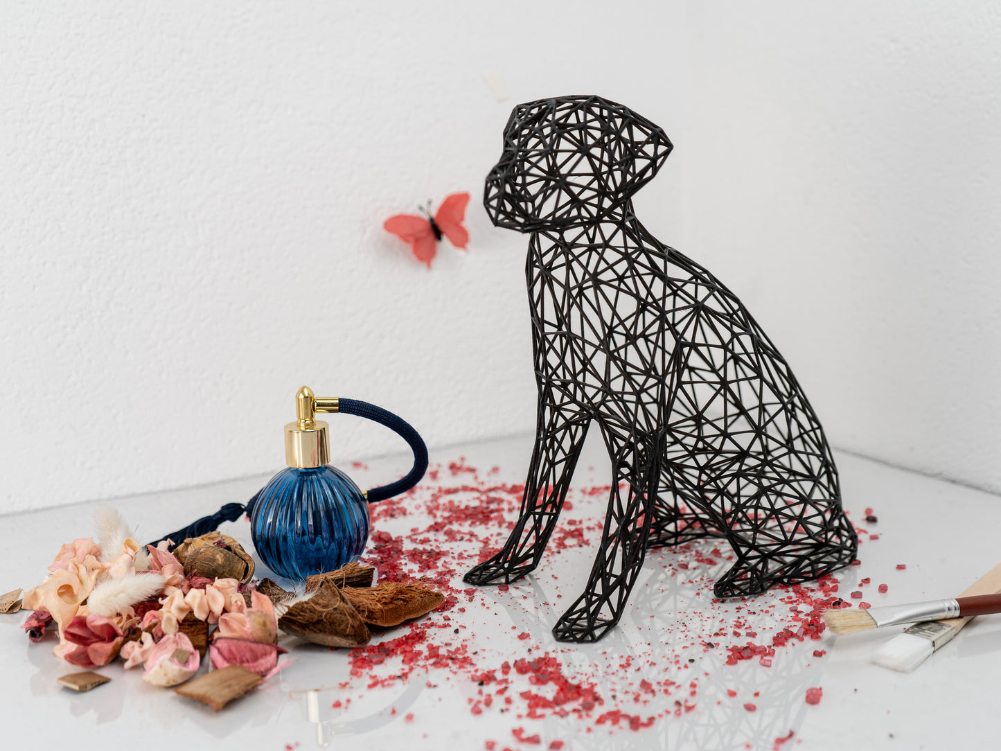 Elegante Labrador-Drahtkunst-Skulptur – Modernes Dekor in Schwarz oder Weiß