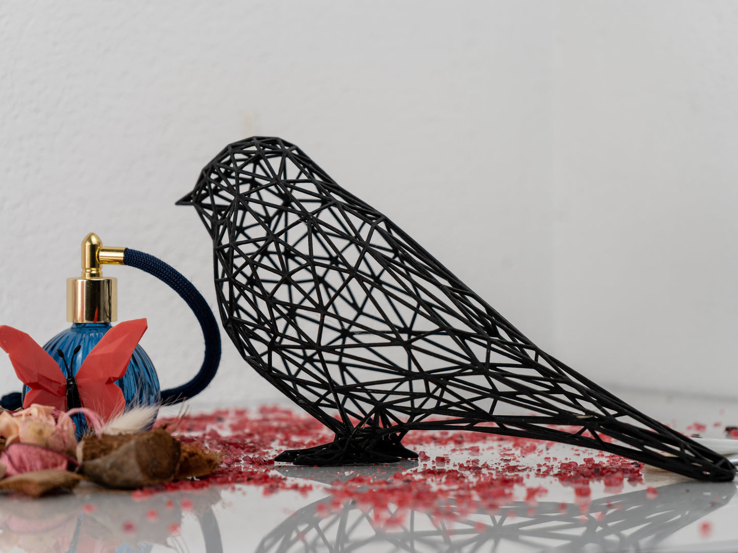 Kleine, bezaubernde Spatz-Skulptur 