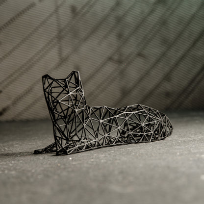 Elegante liegende Katzen-Dekor-Skulptur 