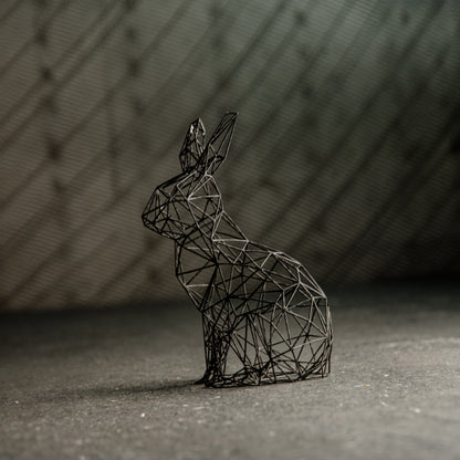 Filigrane Kaninchen-Dekor-Skulptur