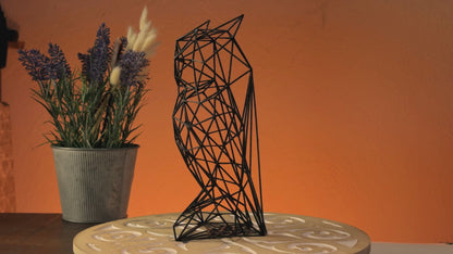 Minimalistische Eulenskulptur